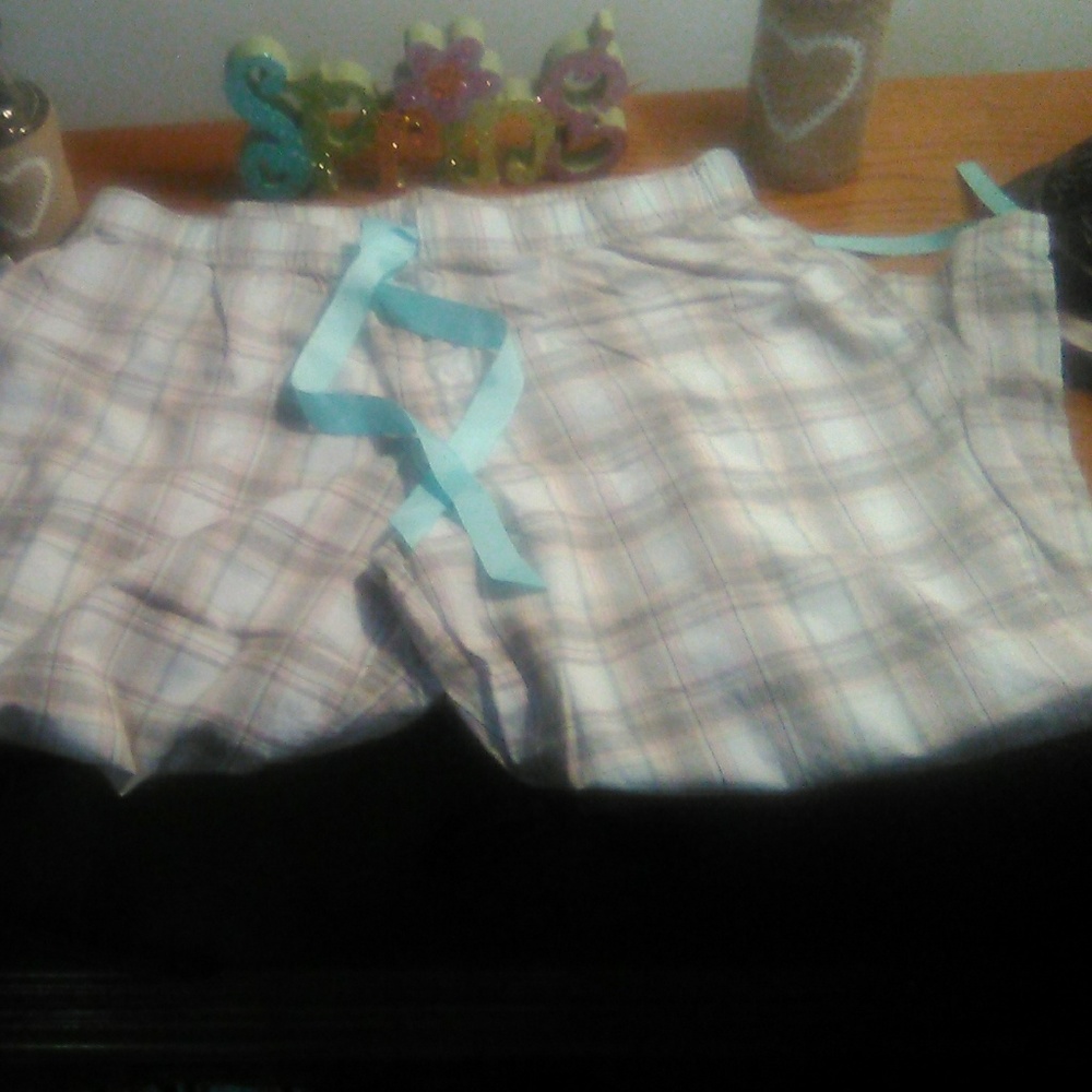 Xhilaration size m  100 percent cotton